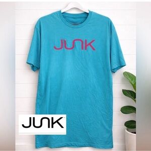 🩵👉💜JUNK Brand Men’s XL Graphic T-Shirt Blue Pink Logo Casual Streetwear Tee